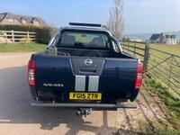NISSAN NAVARA